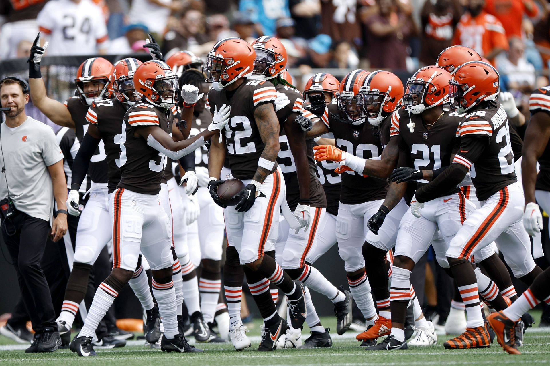 Cleveland Browns v Carolina Panthers