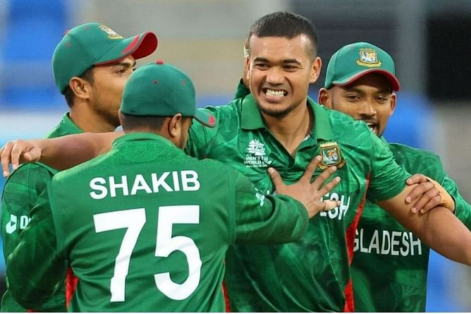 BAN vs AFG : अफगानिस्तान के खिलाफ टेस्ट मुकाबले से बांग्लादेश का दिग्गज खिलाड़ी बाहर, लगा बड़ा झटका