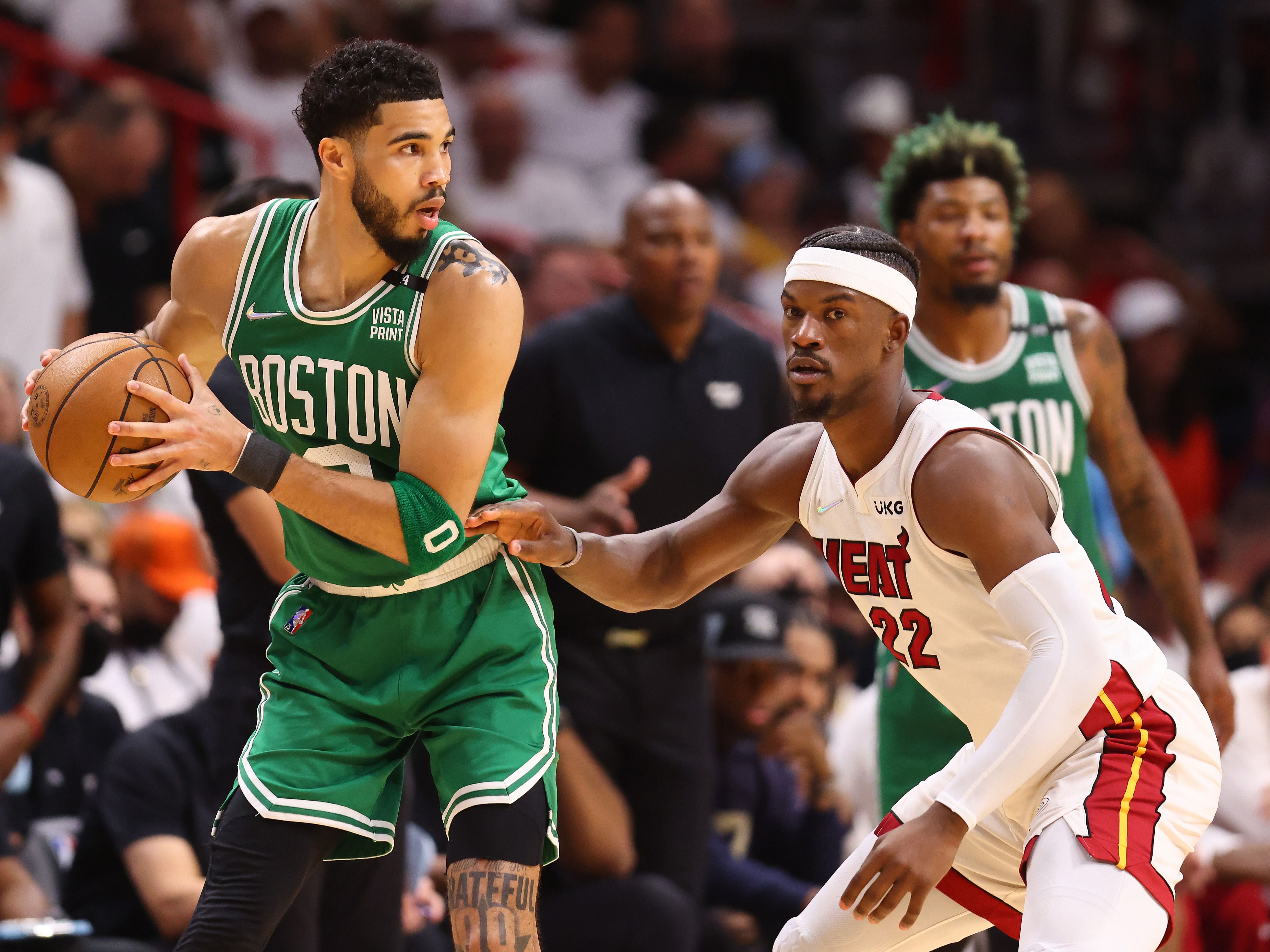 Miami Heat vs Boston Celtics prediction, regular season headtohead
