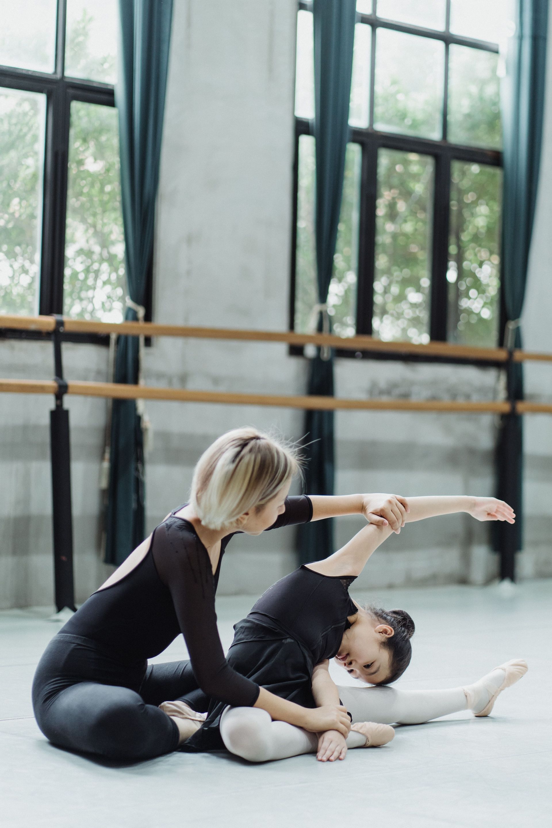 Barre workouts (Image via Pexels)