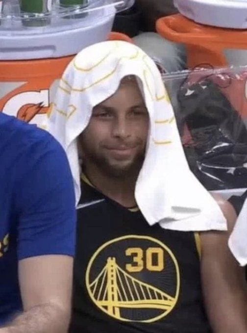 “Jimmy knows what he’s doing”: Fans react to Jimmy Butler smirking