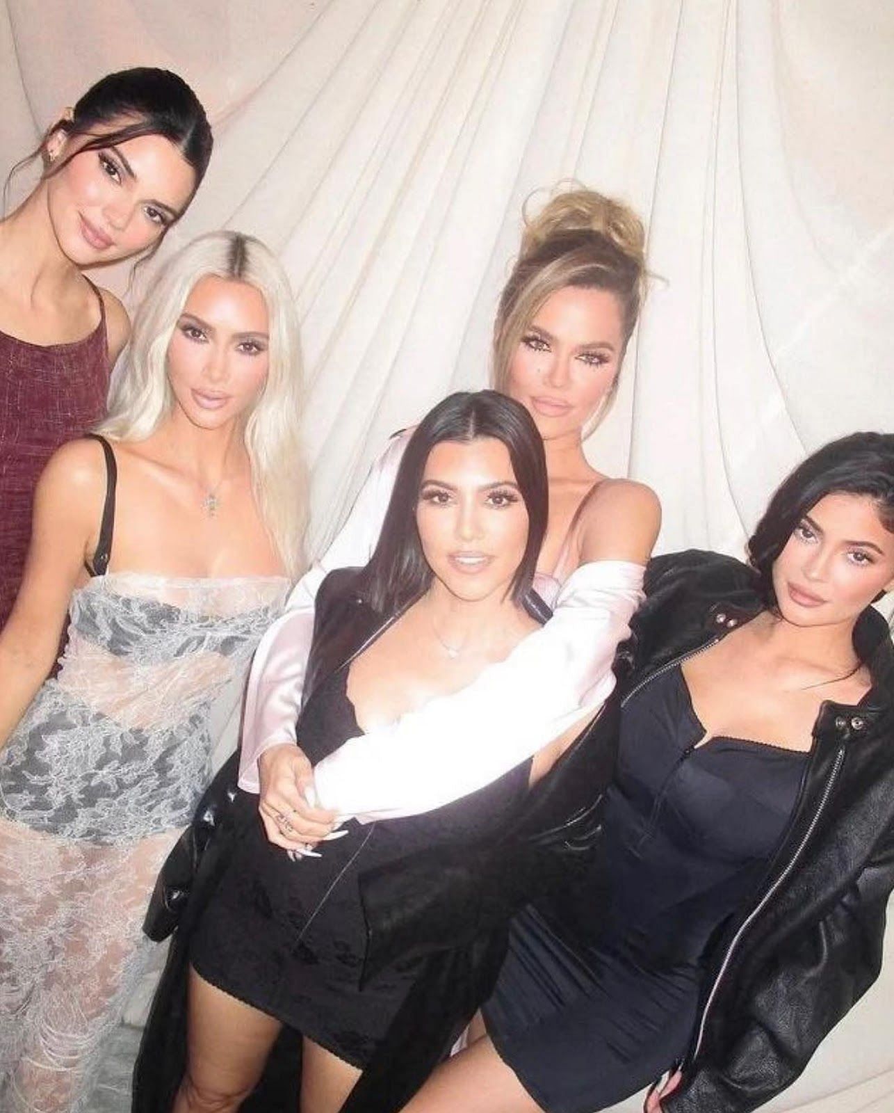 Are Khloe Kardashian and Kim Kardashian sisters?