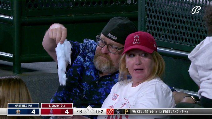 🫶Requirements: 1. Red Sox fan 2. Loves cotton candy