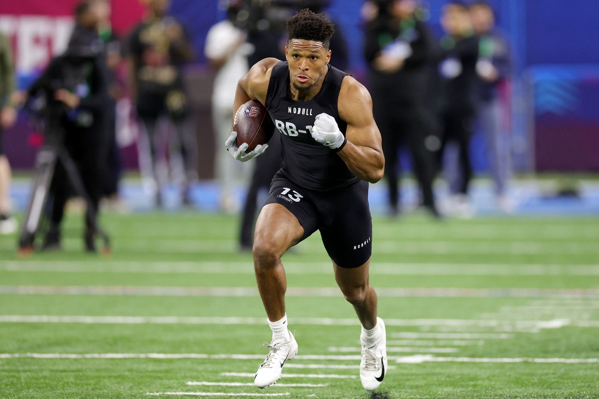 Chicago Bears sign fourth-round draft pick Roschon Johnson - Windy