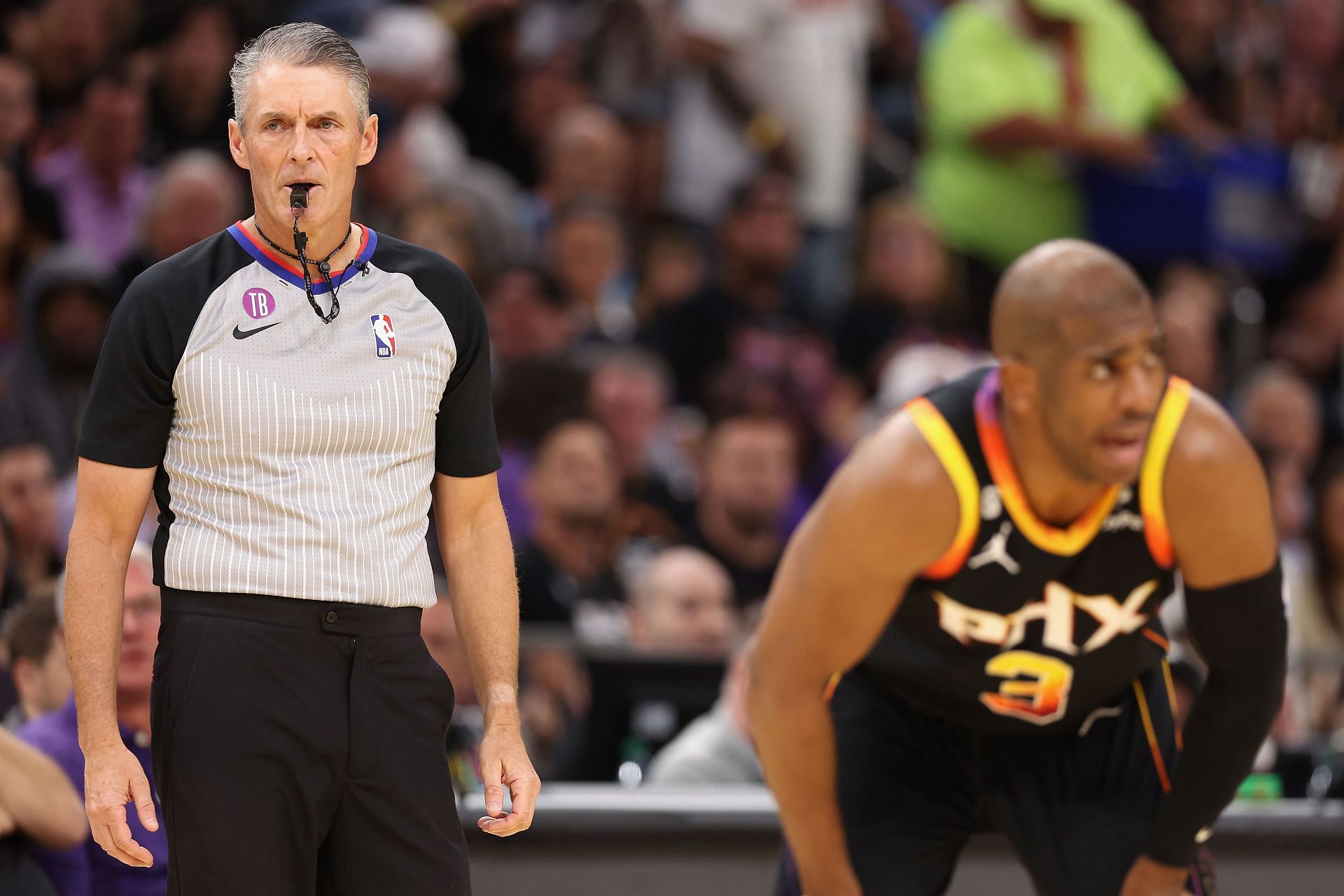 Scott Foster is one of the most controversial NBA referees (Image via Getty Images)