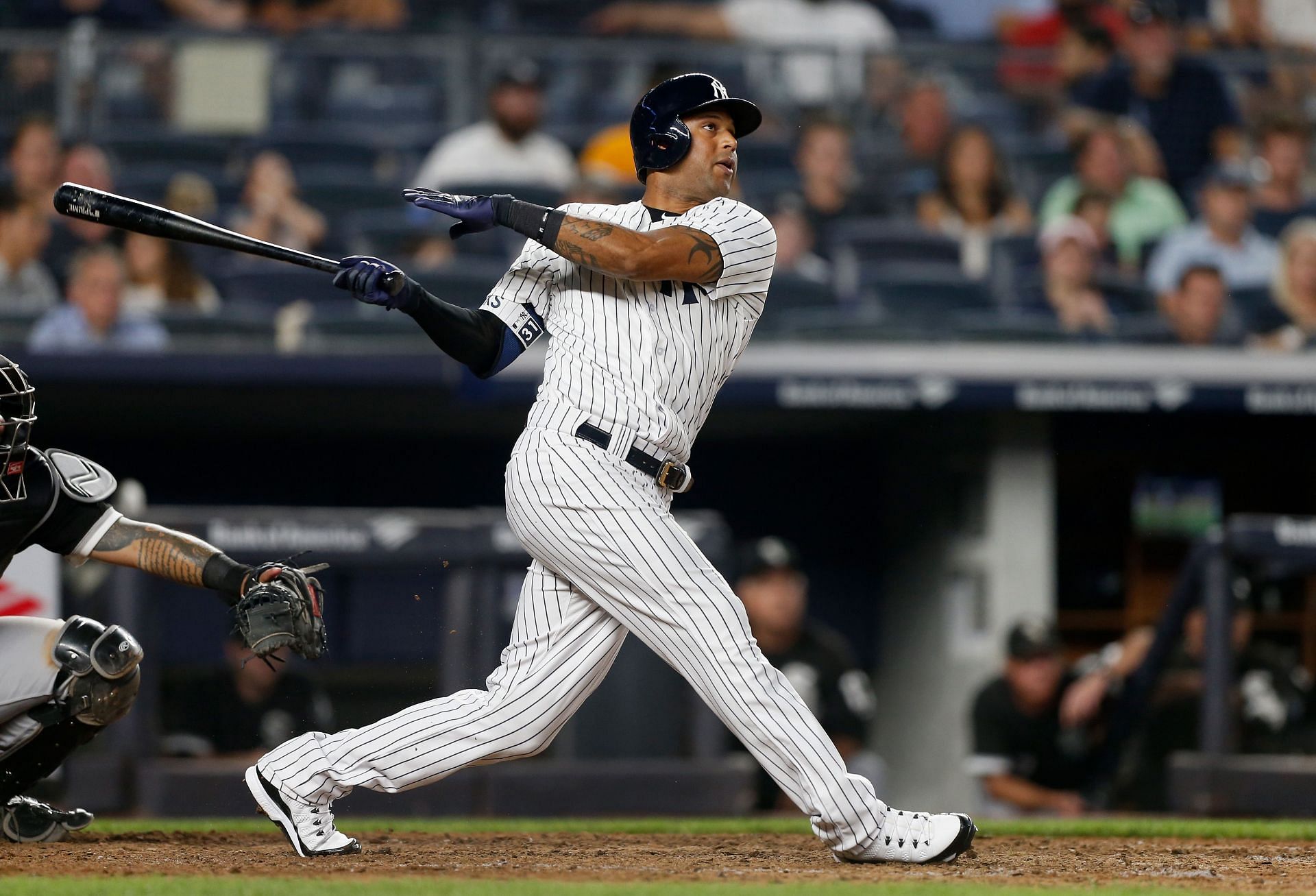 Aaron Hicks aims for Winter Ball; Yankees assessing free agency