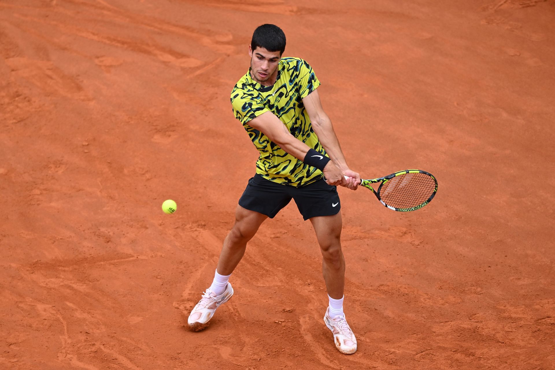 Carlos Alcaraz in action at the Italian Open