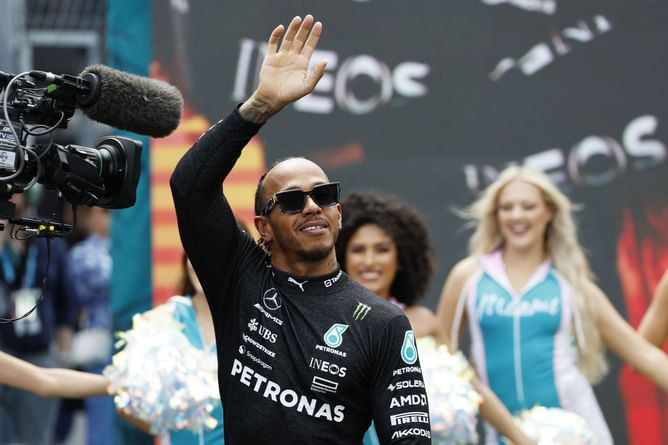Ferrari targeting Lewis Hamilton for the 2024 F1 season: Reports