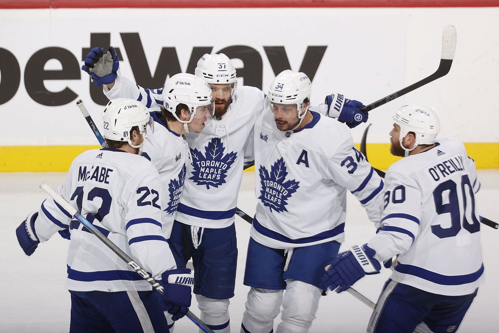 Toronto Maple Leafs fans breathe a sigh of relief after avoiding sweep against Florida Panthers