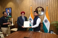 Union Sports Minister Anurag Thakur felicitates Sarpal Singh