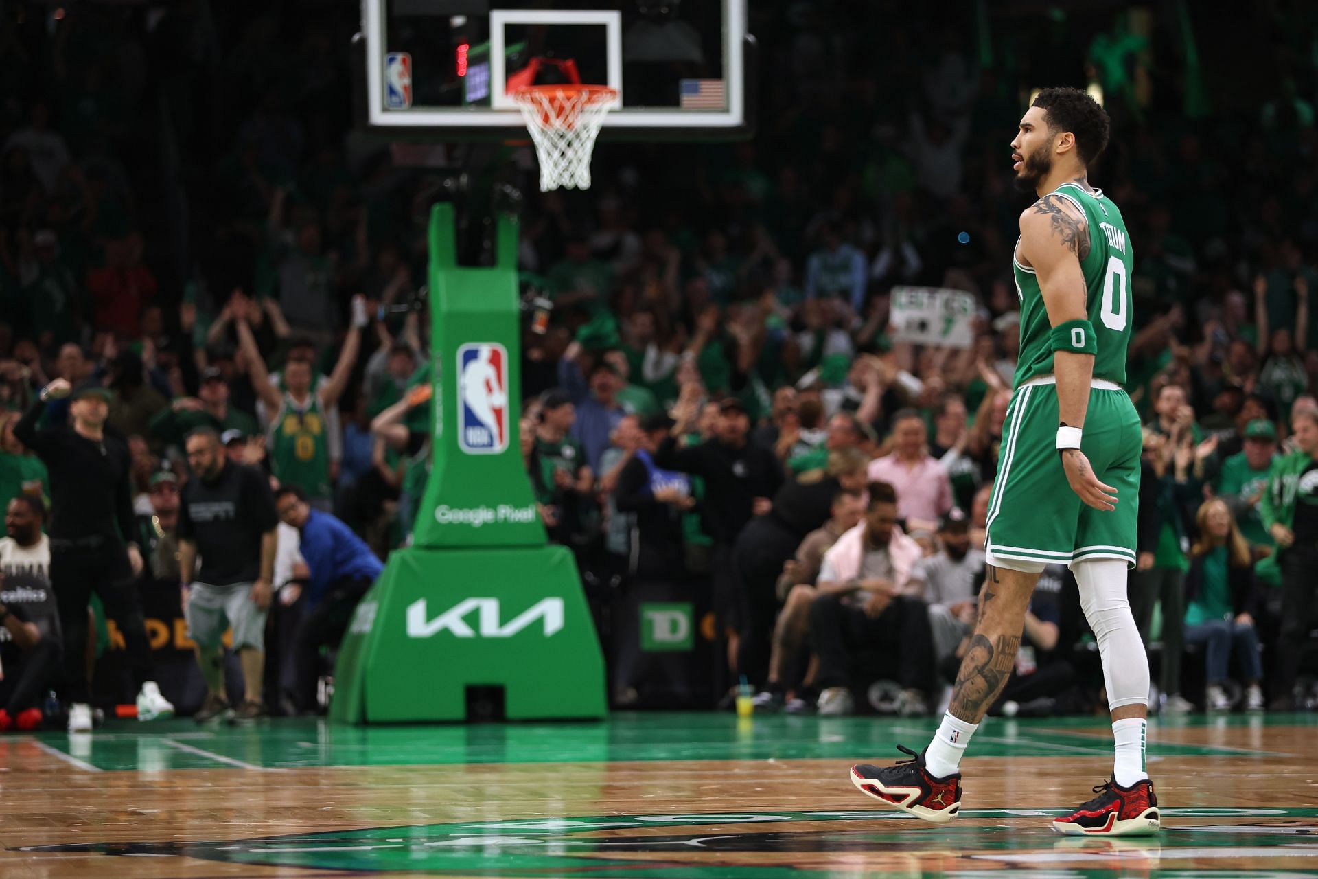 Tatum scored 51 points to blow the 76ers out (Image via Getty Images)