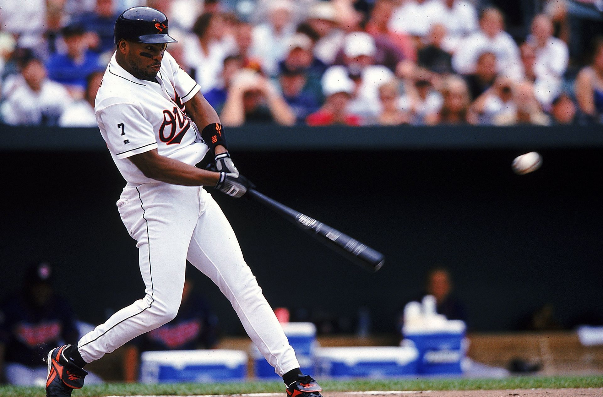 14 Sep 1999: Albert Belle #88 of the Cleveland Indians swings at the ball during the game against the Baltimore Orioles at Camden Yards in Baltimore, Maryland. The Orioles defeated the Indians 3-1. Mandatory Credit: Doug Pensinger /Allsport