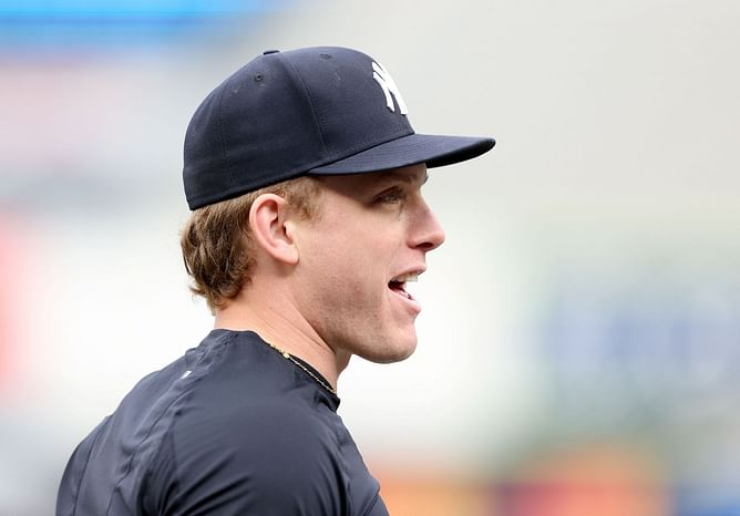 New York Yankees fans at wit’s end as Harrison Bader, Oswald Peraza suffer injuries minutes apart: "What sort of curse is bestowed upon this team"