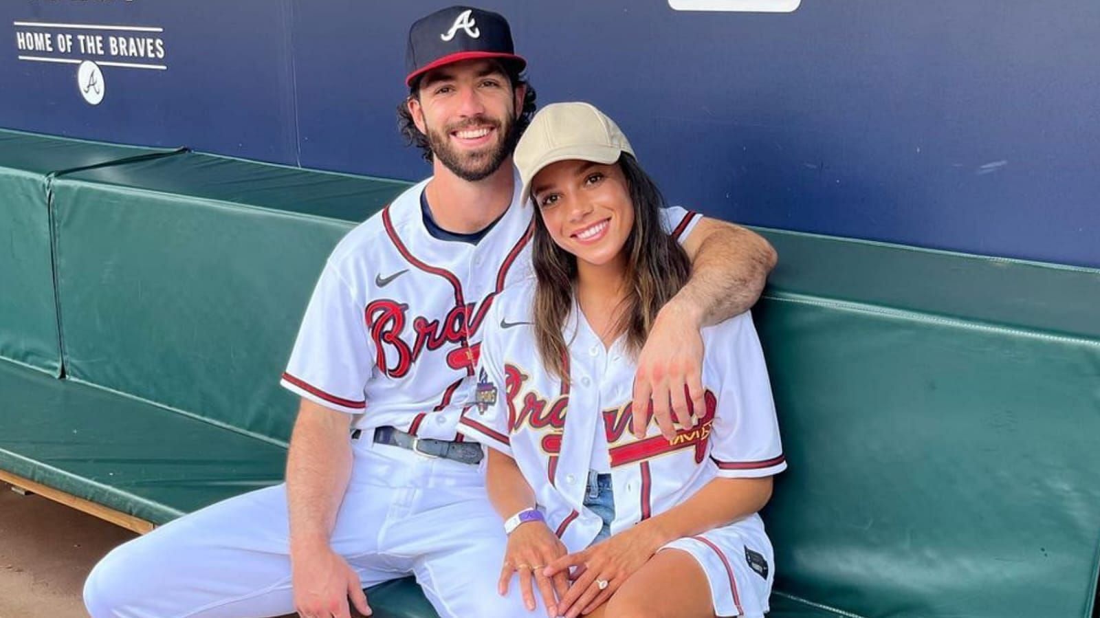 MLB shortstop Dansby Swanson MARRIES soccer star Mallory Pugh in 'enchanted  forest' ceremony