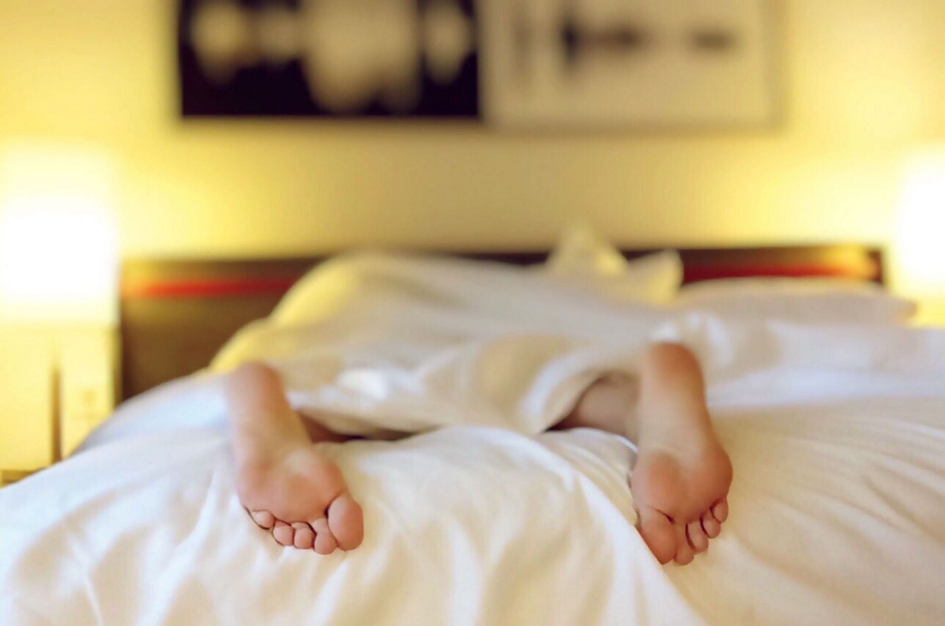 The impact of sleep on fitness and recovery is vital (Image via Pexels)