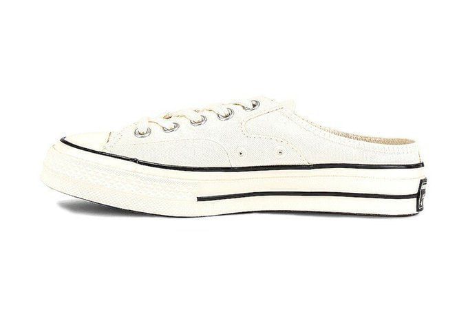womens laceless nikes
