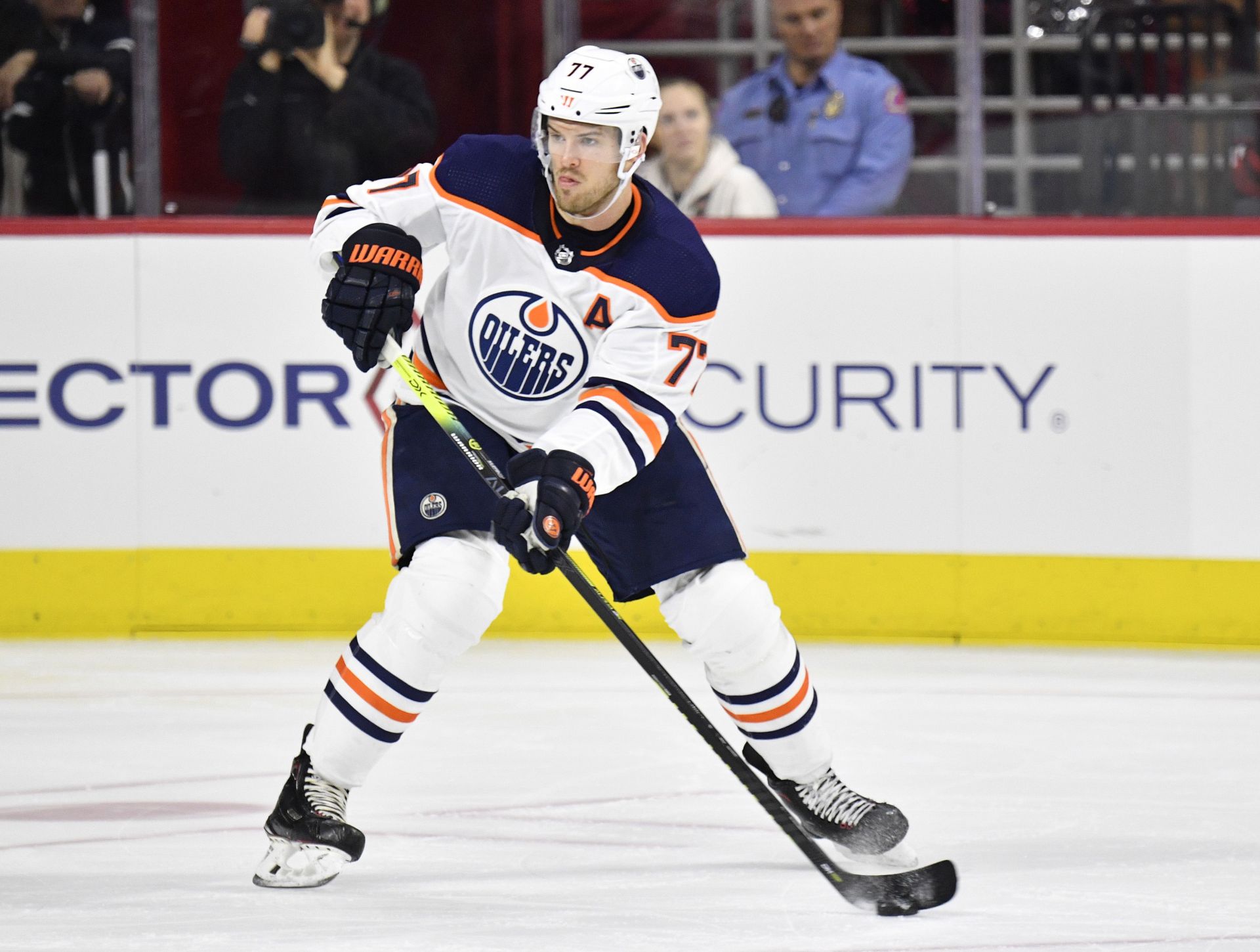 Oscar Klefbom is unlikely to return.