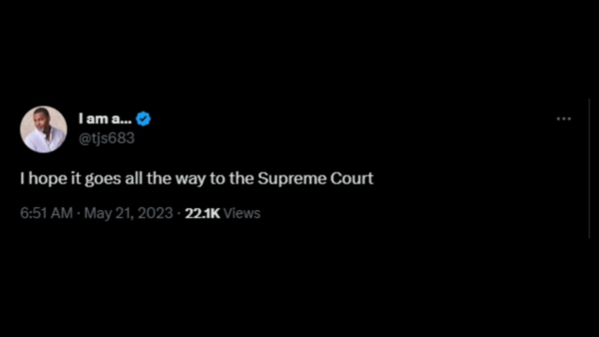 Screenshot of a Twitter user reacting on Miles&#039; lawsuit against Manhattan-based yoga studio. (Image via @TheDailyLoud/Twitter)