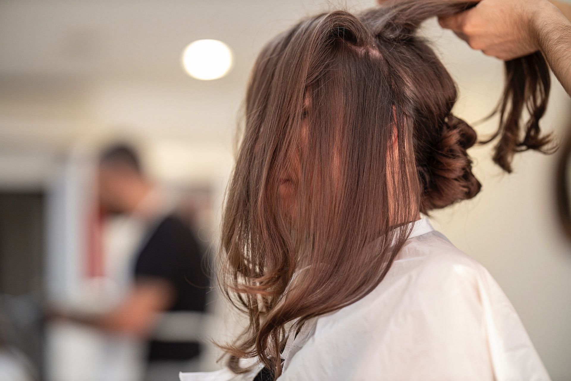 Cuticles are the outermost layer of hair. (Photo via Pexels/Engin Akyurt)