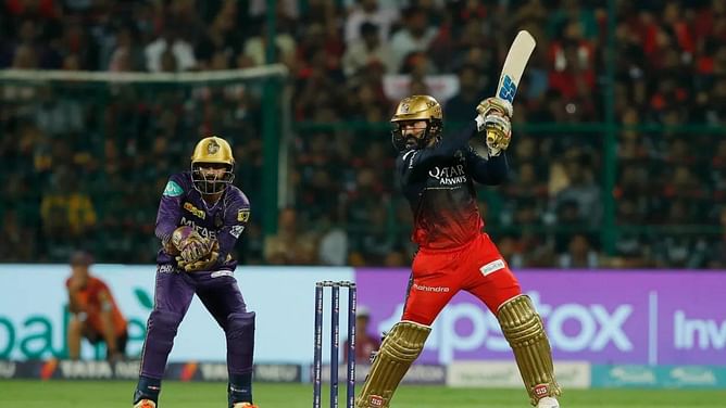 "Dinesh Karthik could not prove even once that team can rely on him"- Former Indian cricketer slams RCB's inconsistent batting in IPL 2023
