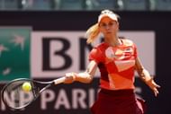Lesia Tsurenko in action at the Internazionali BNL D'Italia 2023