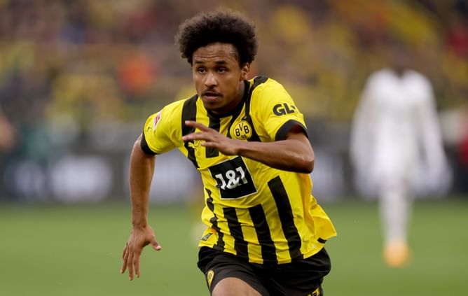 "He is my favorite character" - Borussia Dortmund star Karim Adeyemi sheds light on his special shin pads designed after popular Anime character