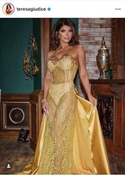 "She Looks Amazinggggg": Teresa Giudice's RHONJ Reunion Look Leaves ...