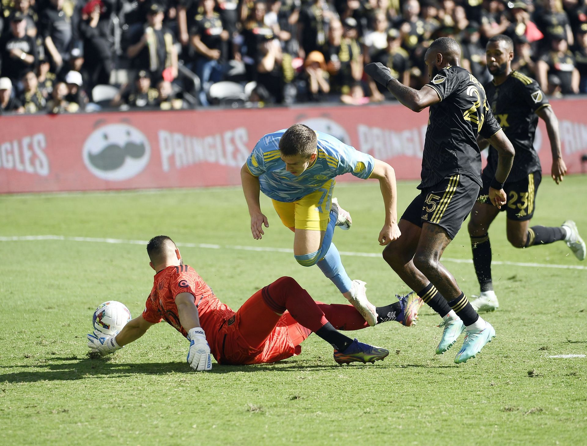 LAFC vs. Philadelphia Union odds, picks and predictions