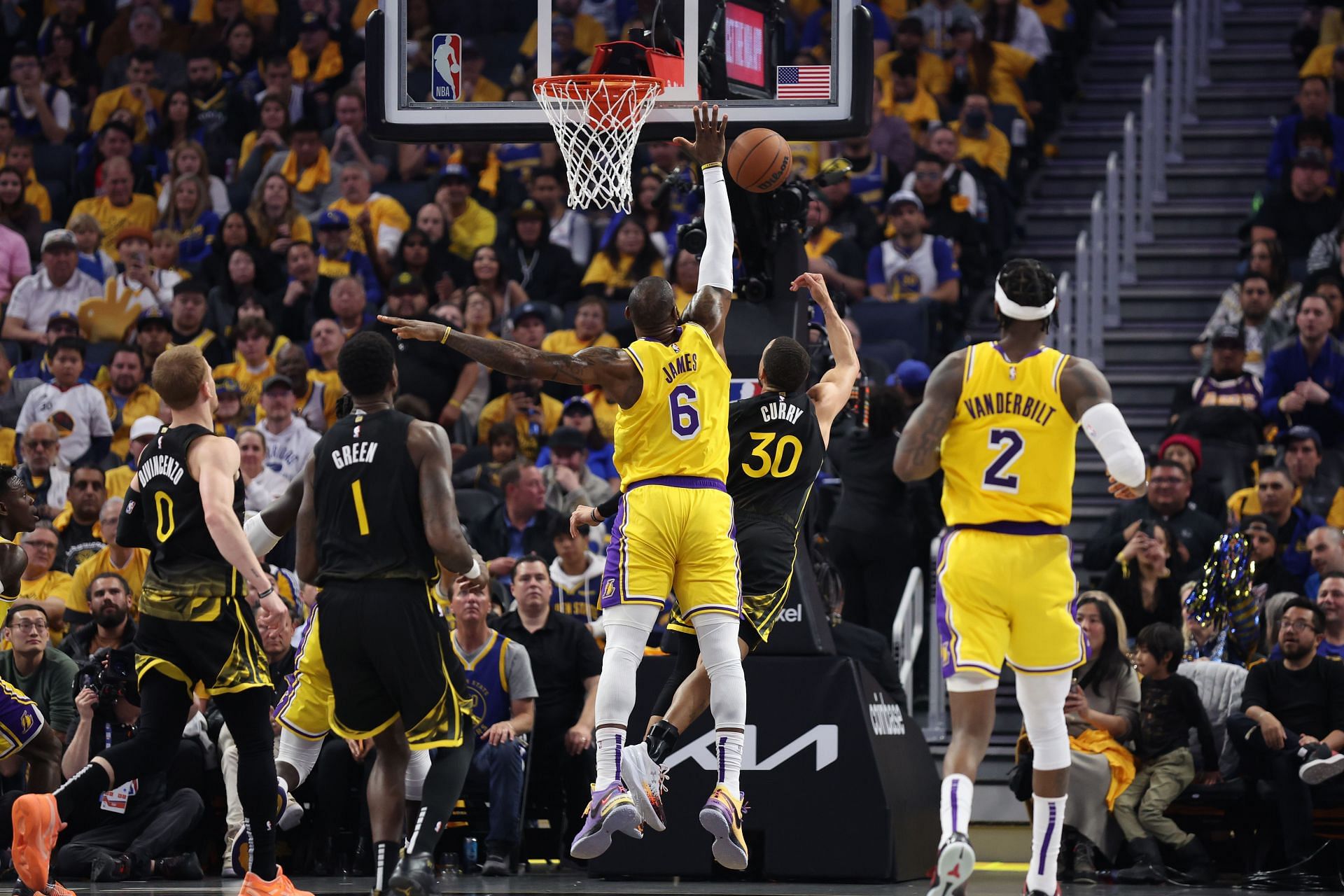 Los Angeles Lakers v Golden State Warriors - Game One