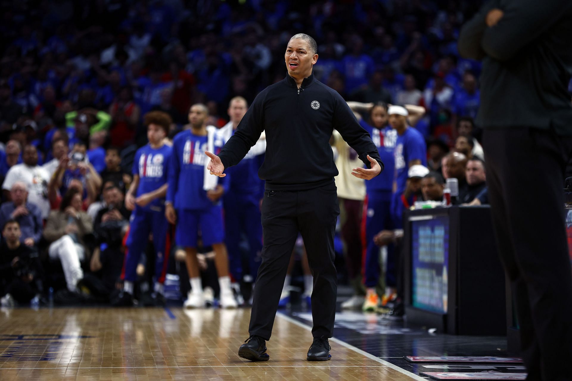 Phoenix Suns v Los Angeles Clippers - Game Three