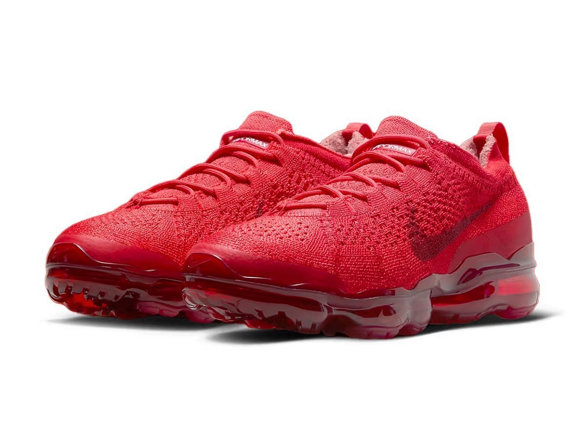 Nike Vapormax Flyknit 2023 &quot;Triple Red&quot; sneakers (Image via Nike)