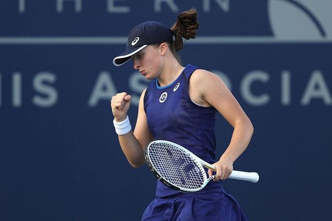 Italian Open 2023: Iga Swiatek vs Donna Vekic preview, head-to-head, prediction, odds, and pick