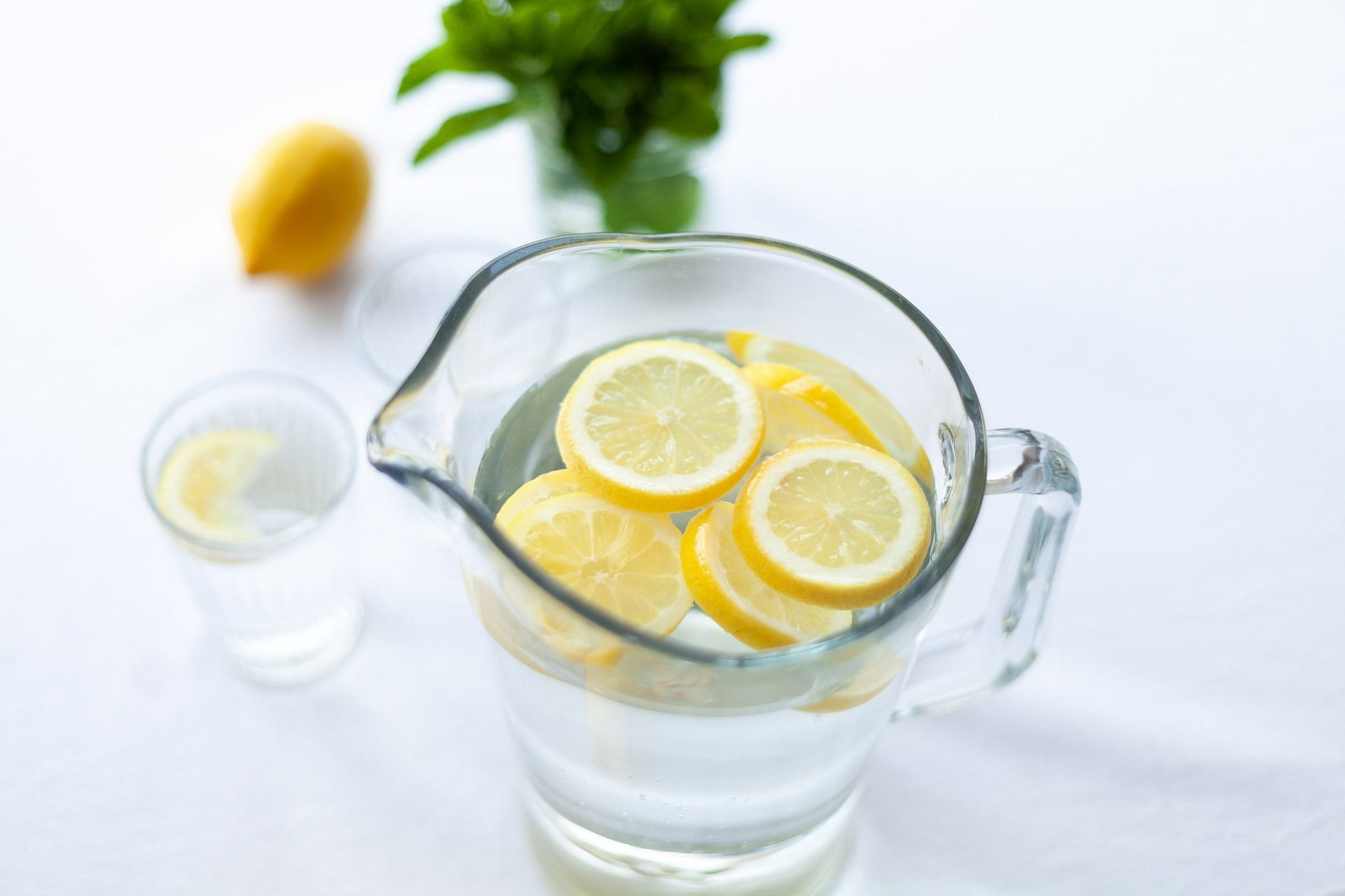 Side effects of clearance drinking lemon water