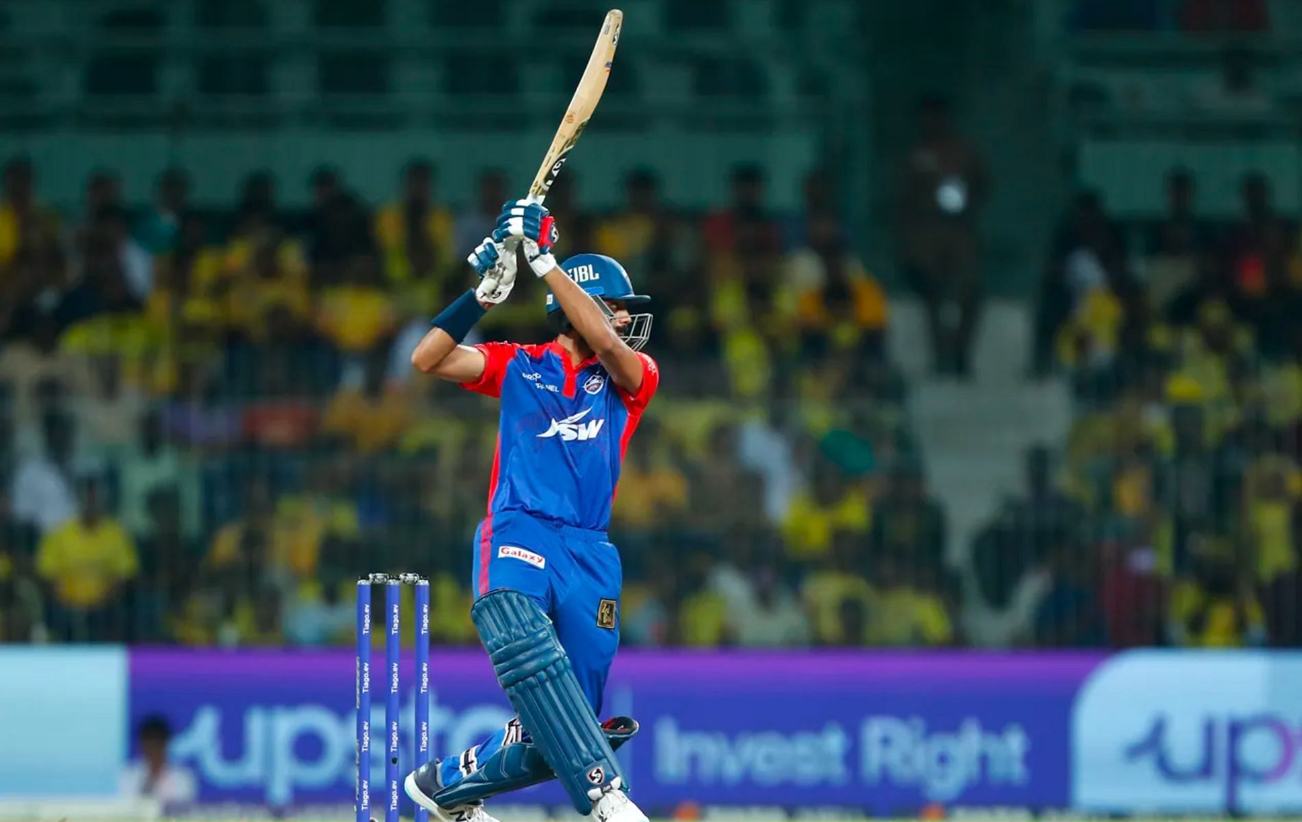 Axar Patel in action. (Pic: IPLT20.com)