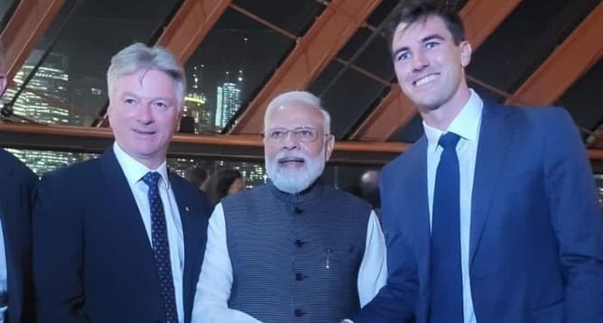 स्टीव वॉ और पैट कमिंस ने पीएम नरेंद्र मोदी से की खास मुलाकात, सोशल मीडिया पर वायरल हुई तस्वीर