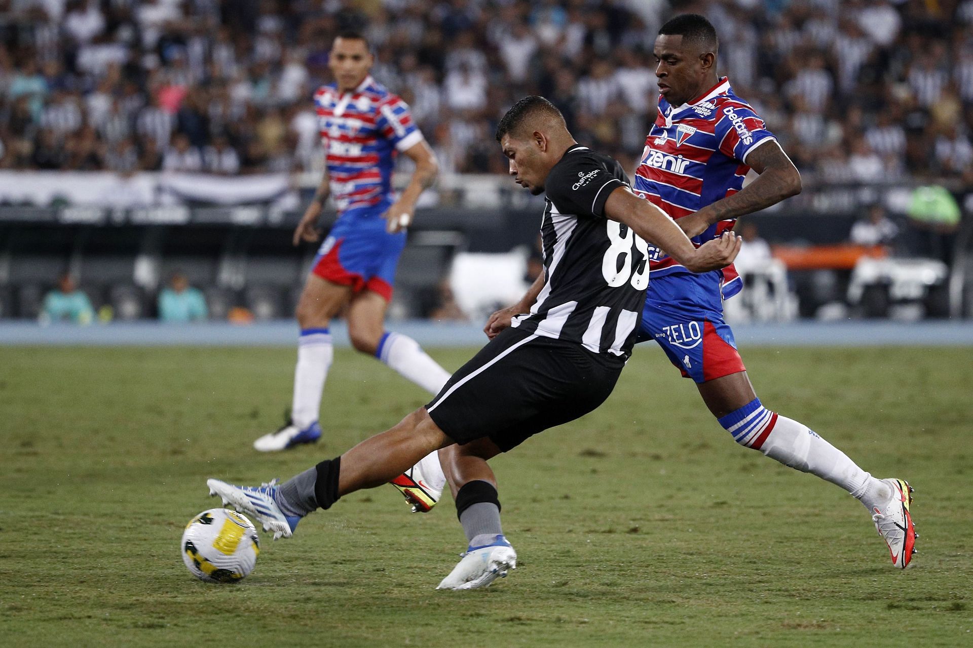 CE - Fortaleza - 09/04/2022 - BRAZILIAN A 2022, FORTALEZA X BOTAFOGO -  Marccal player from Fortaleza celebrates his goal during a match against  Botafogo at the Arena Castelao stadium for the