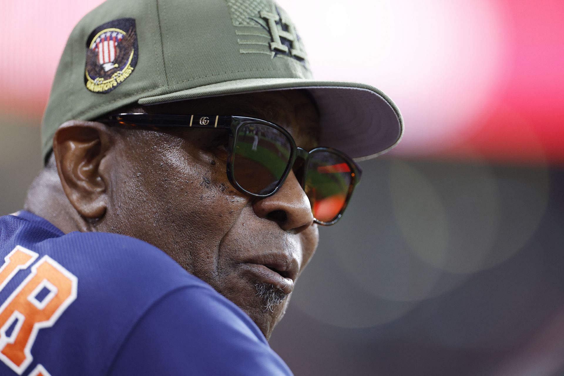 MLB fans troll Dusty Baker as Astros manager's photo sitting in dugout post  ejection goes viral: He's a master of disguise