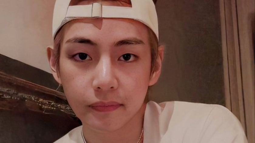 That's My King”: BTS' V reportedly earns between $68,000 and $810,000 for a  sponsored Instagram post, highest among Bangtan members