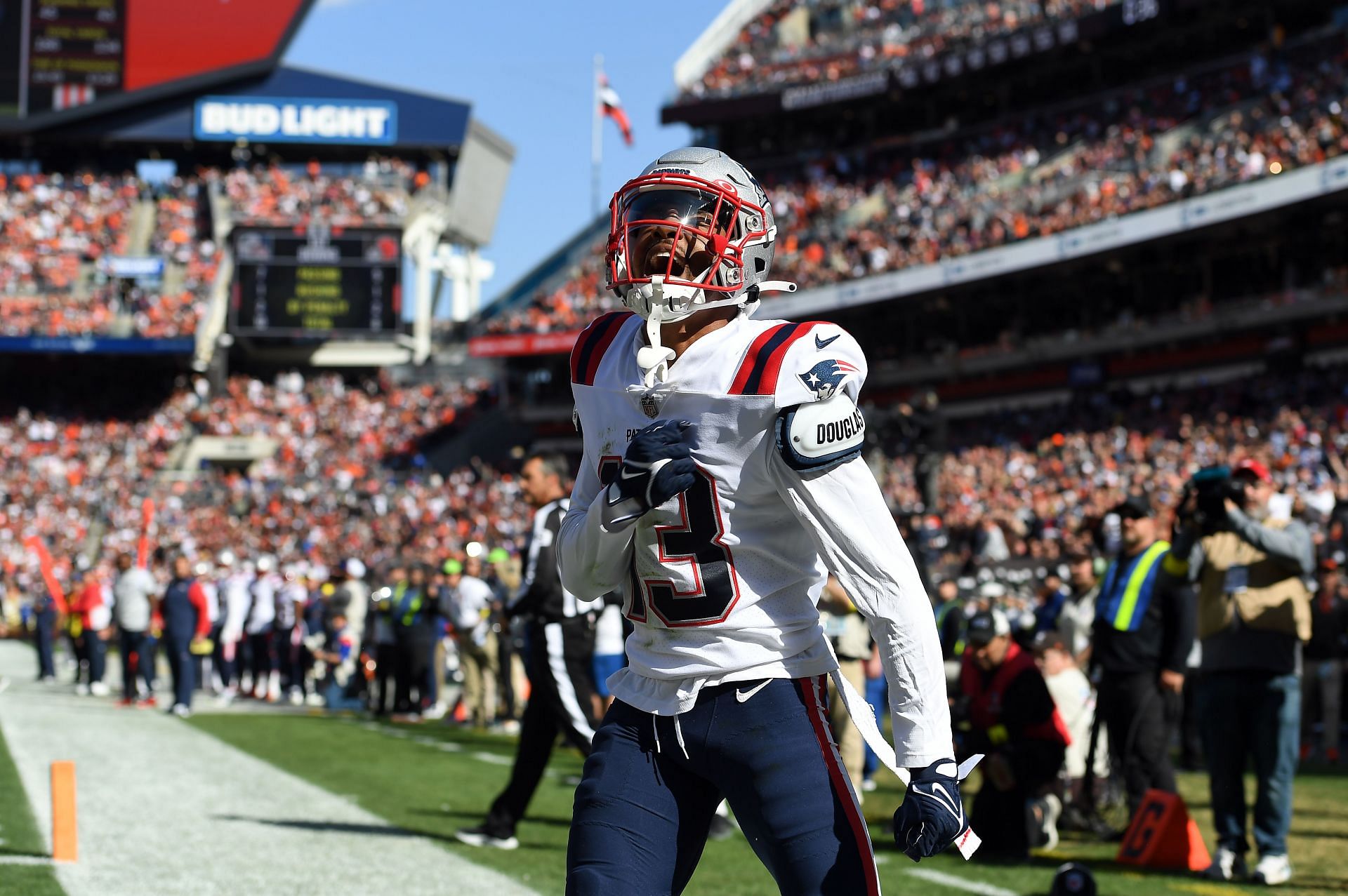 Jones during New England Patriots v Cleveland Browns