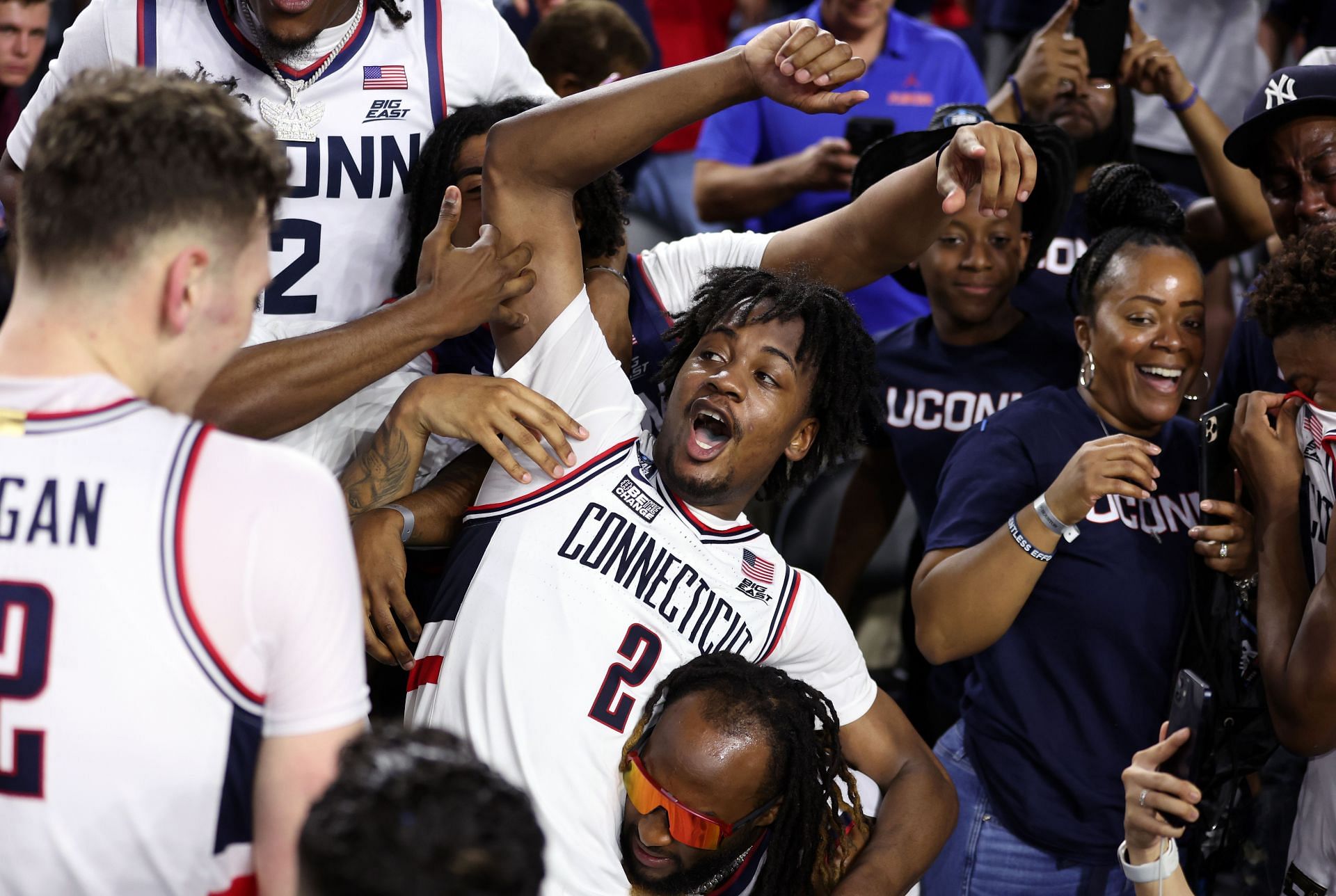 San Diego State v Connecticut