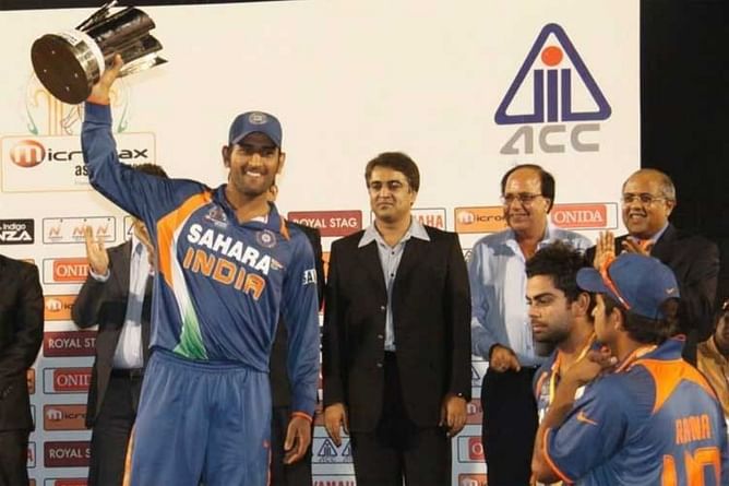 [Watch] When MS Dhoni-led India dismantled Sri Lanka to hoist Asia Cup after 15 years in 2010