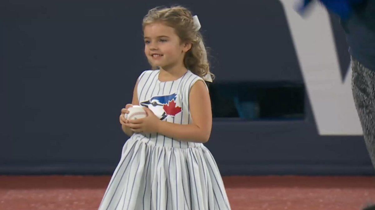 Toronto Blue Jays' Kevin Gausman's Daughter, 4, Throws Out First Pitch to  Dad in Adorable Moment