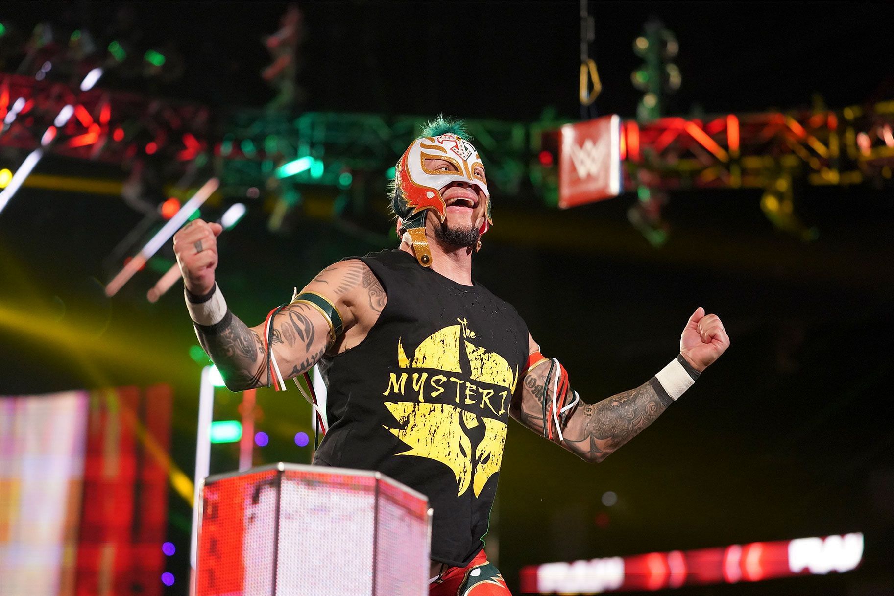 Former WWE Champion Rey Mysterio