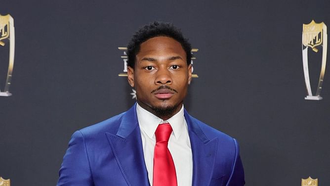 IN PHOTOS: Bills' Stefon Diggs attends Louis Vuitton Menswear Show in Paris