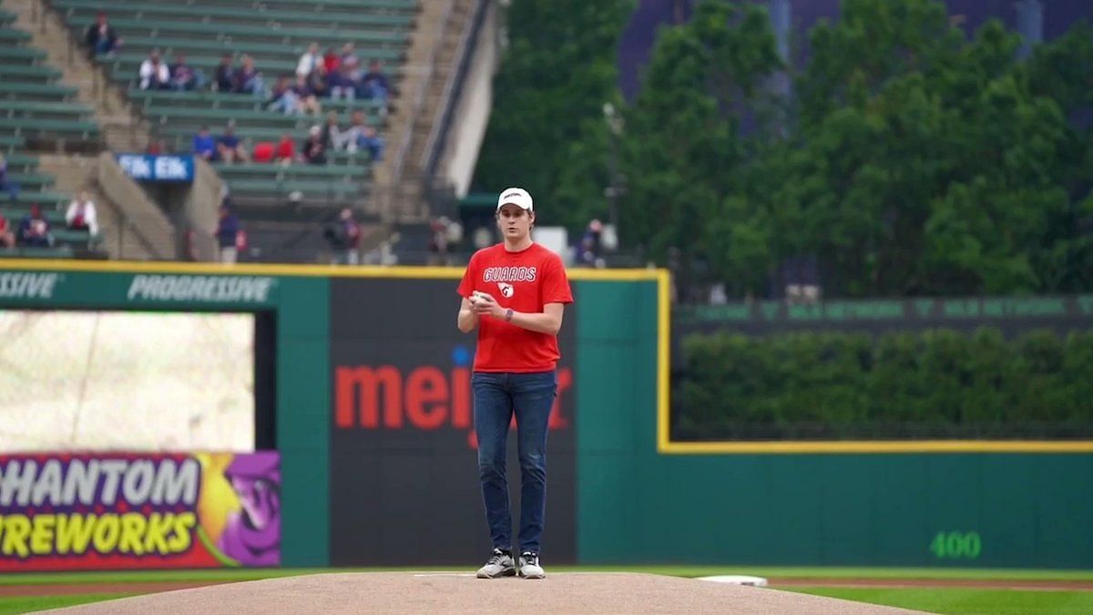 Madisyn's 1st pitch to BF Seager, 05/09/2019