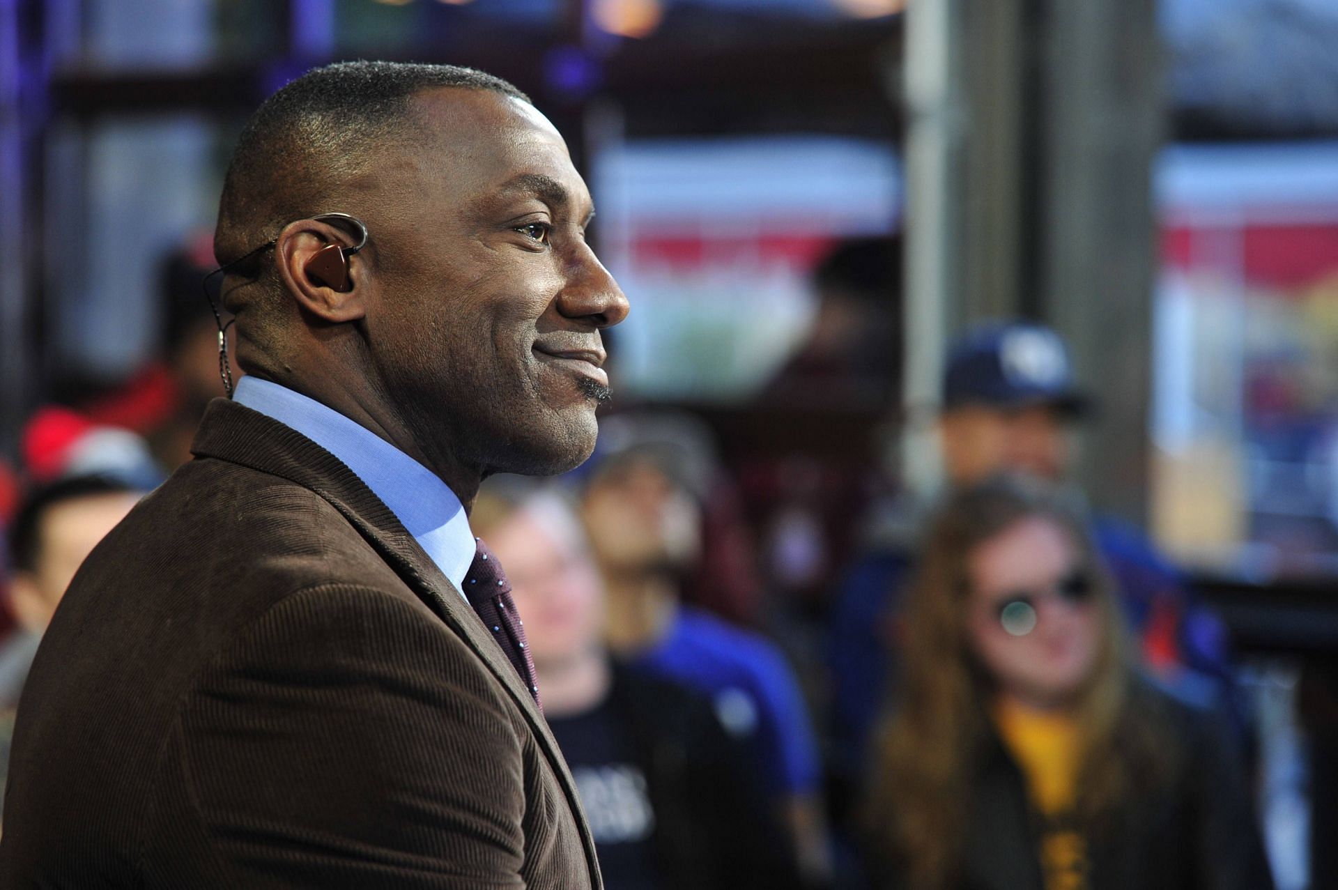 Assessing Shannon Sharpe&#039;s options as Broncos HoF leaves Undisputed