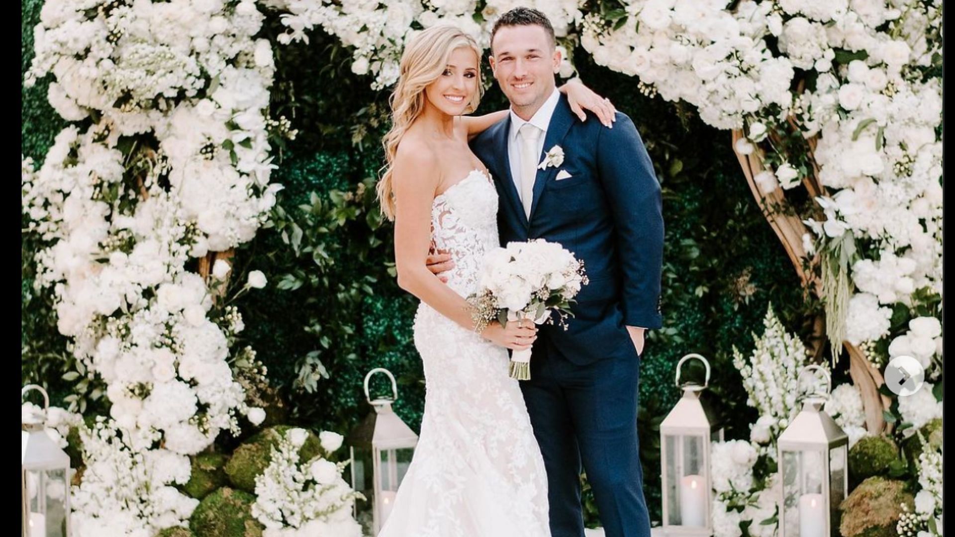 Houston Astros Star Alex Bregman Just Became A Dad & His Wife Reagan Is In  Full Mom Mode - Narcity