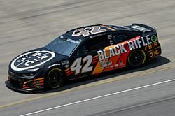 Wendy’s named Legacy Motor Club’s primary sponsor again for NASCAR’s Chicago street race