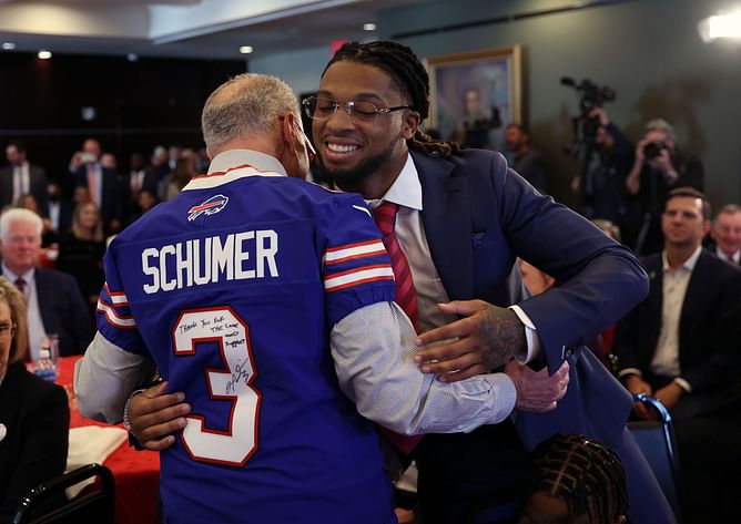 5 NFL Players who could win Comeback Player of the Year in 2023 feat. Damar Hamlin
