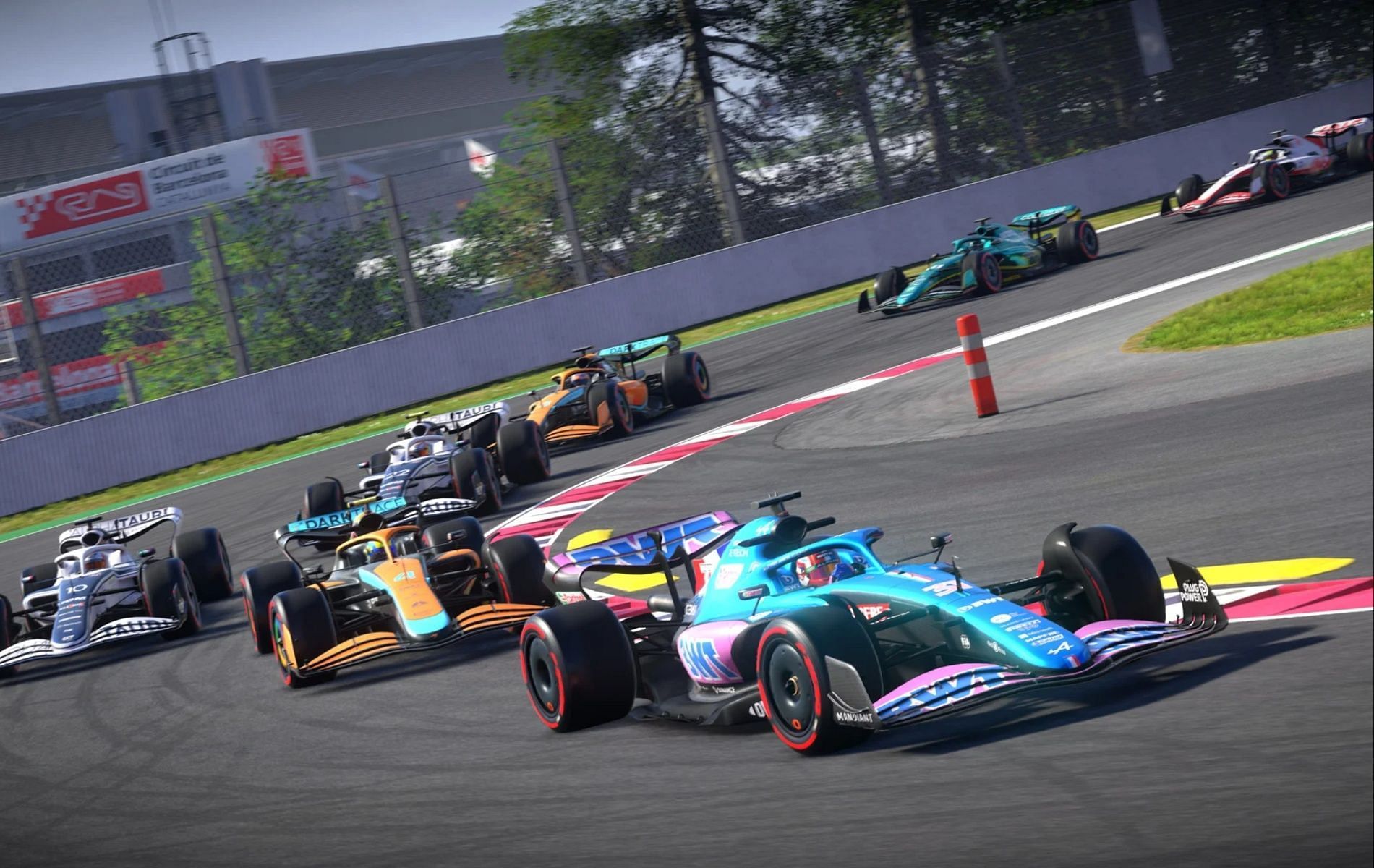 Does F1 23 have crossplay between PlayStation, Xbox, and PC?